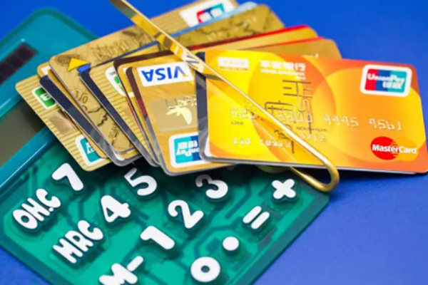 智慧支付，建唄寶花唄商家平臺提醒信用卡使用技巧，助您合理管理資金！